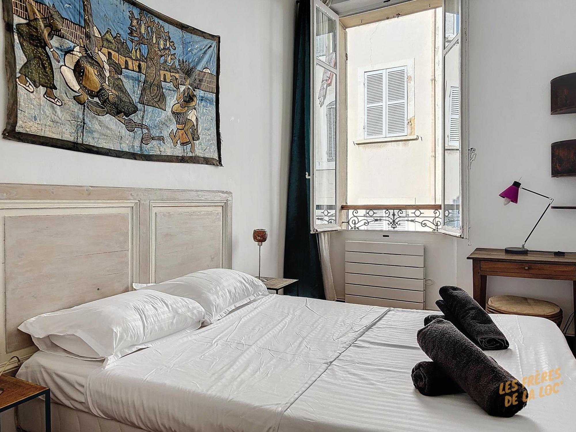 Cosy Appartement - Ultra Centre & Balcon - Les Freres De La Loc' マルセイユ エクステリア 写真